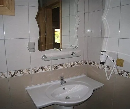 Hotel Almira 3*